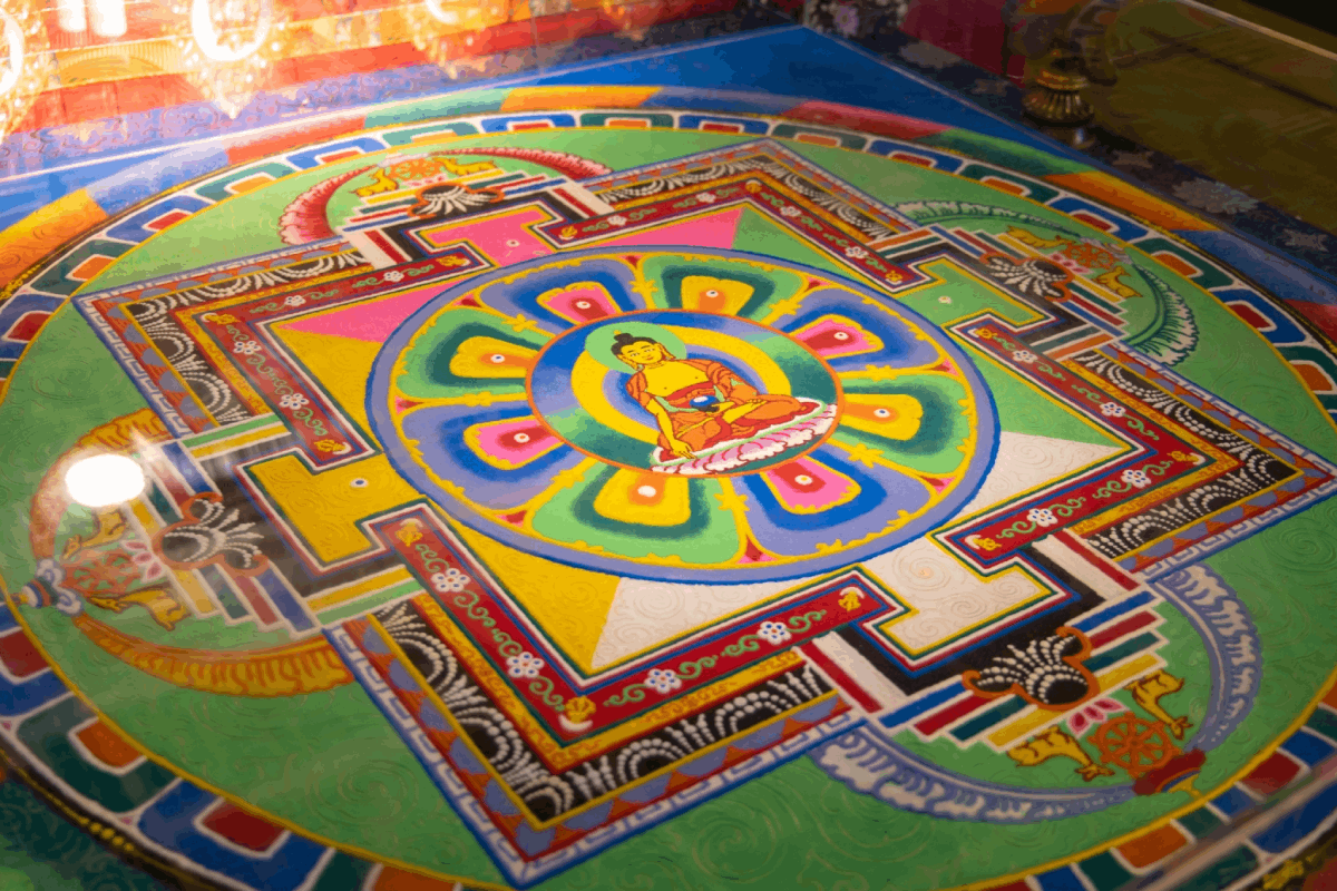 圖說2由中華蓮花雨顯密佛學會舉辦的大藏經普渡大法會，每年都十分莊嚴盛大，為眾生祈福，化解災厄。中華蓮花雨顯密佛學會提供